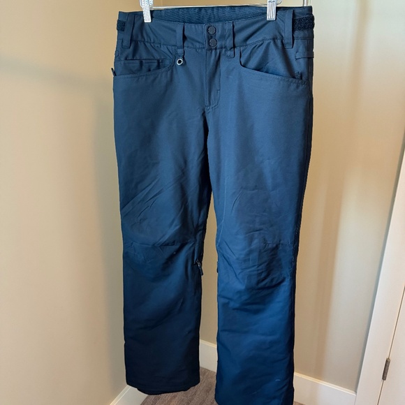 Roxy Snow Pants - Picture 1 of 3